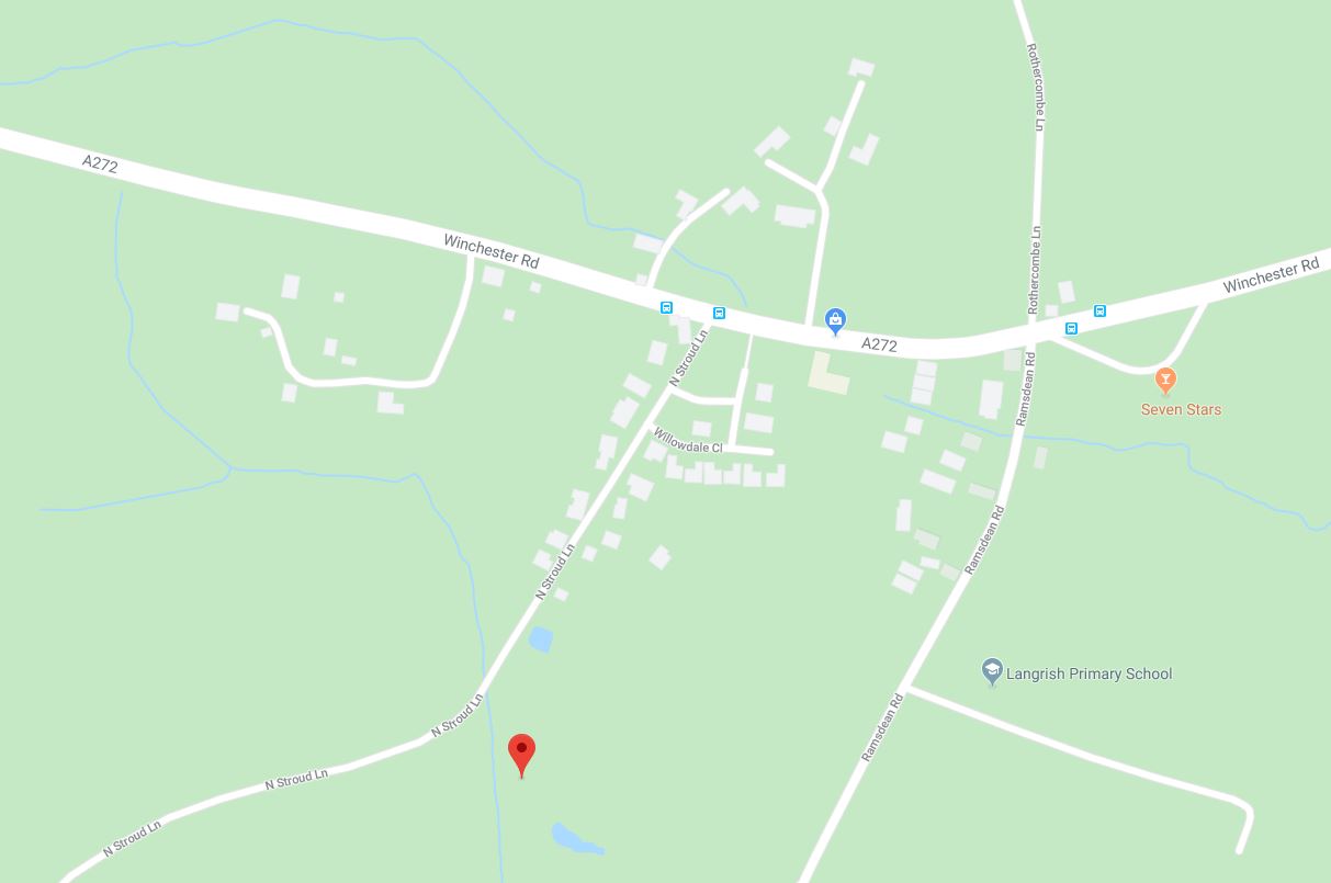 2 bed terraced house for sale in North Stroud Lane, Petersfield