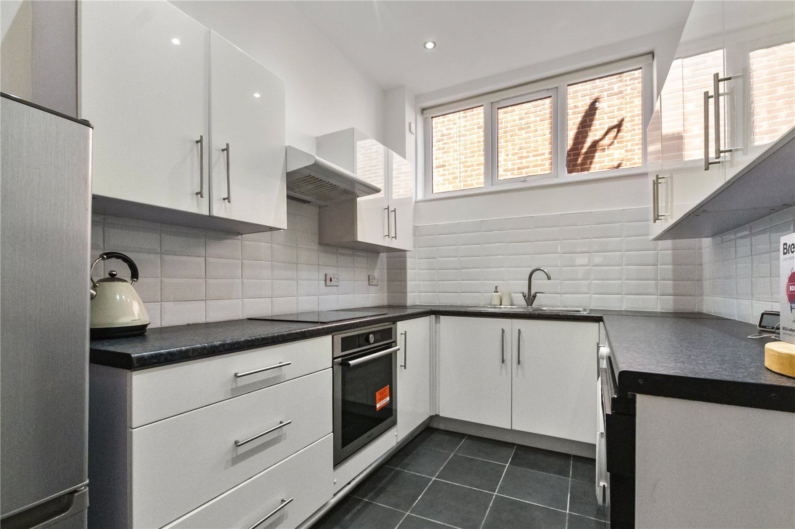 Flat 1,, 55 Bargate, Grimsby photo 4