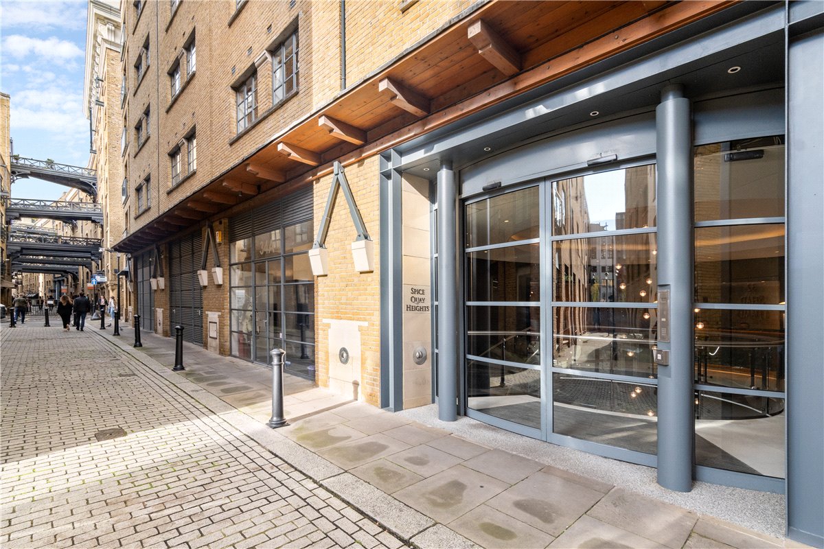 2 bedroom flat for sale 0