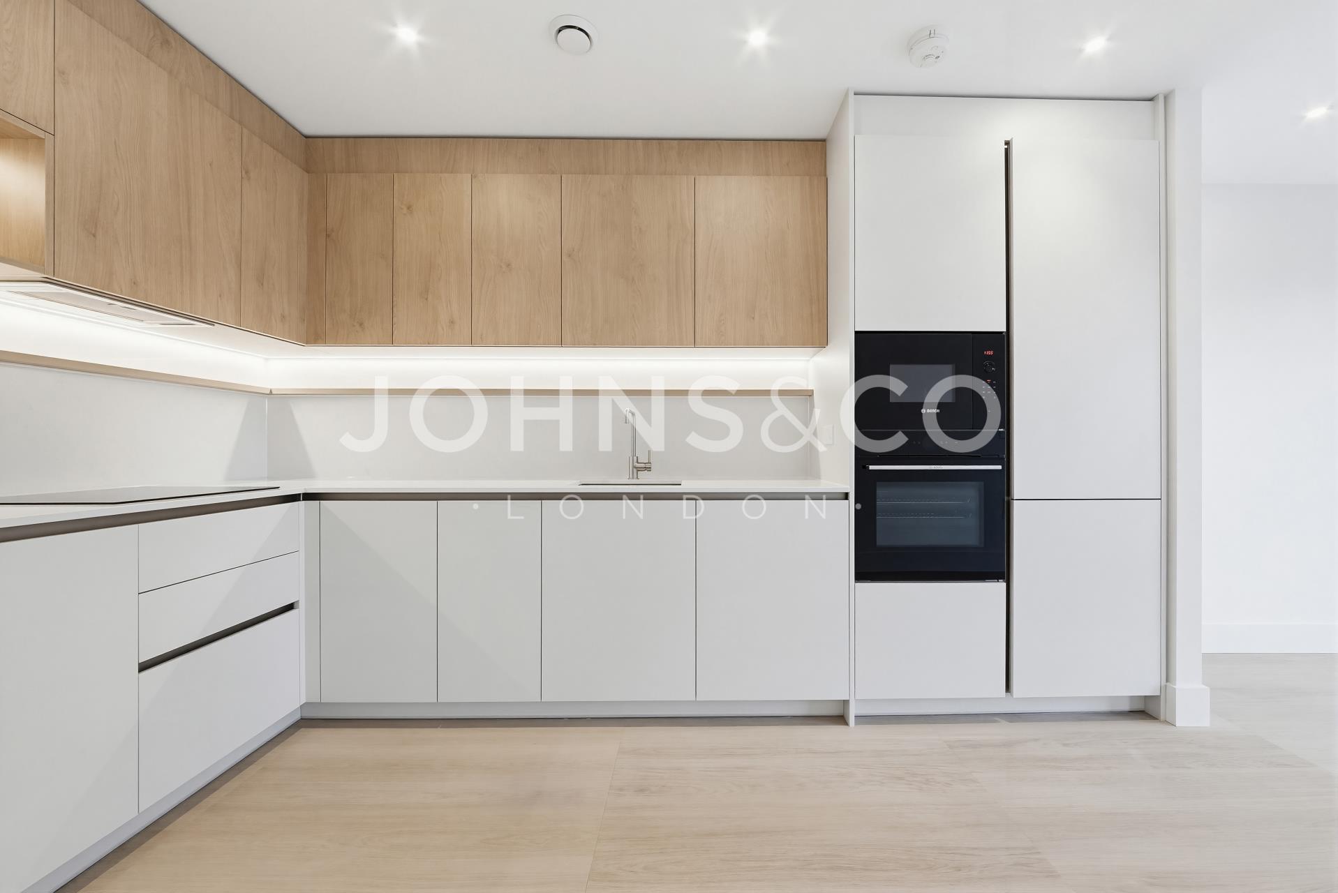 Flat 1710 Bow View Apartments 2, Maple Mews, London photo 4