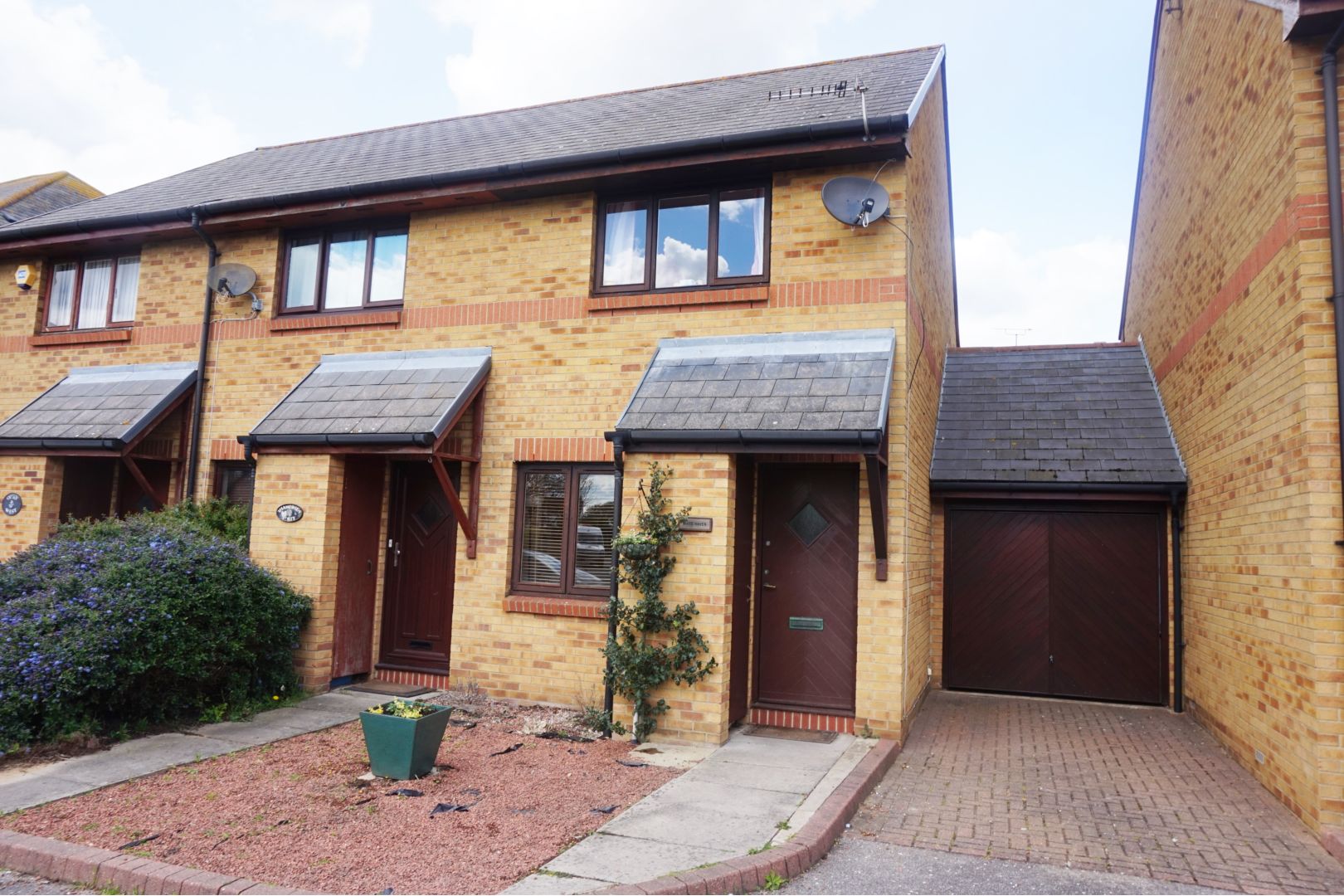 Free property report Whitehaven, Argent Street, Grays, RM17 6PH Chimnie