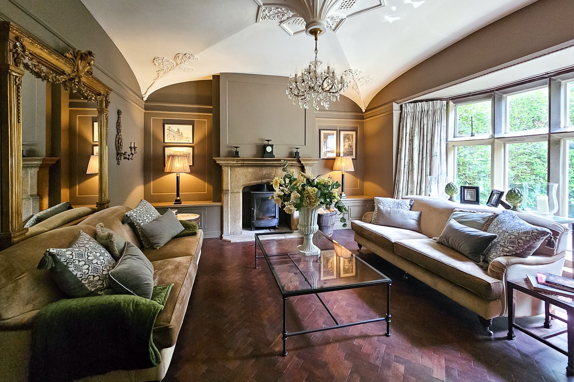 4 bedroom detached house for sale 0