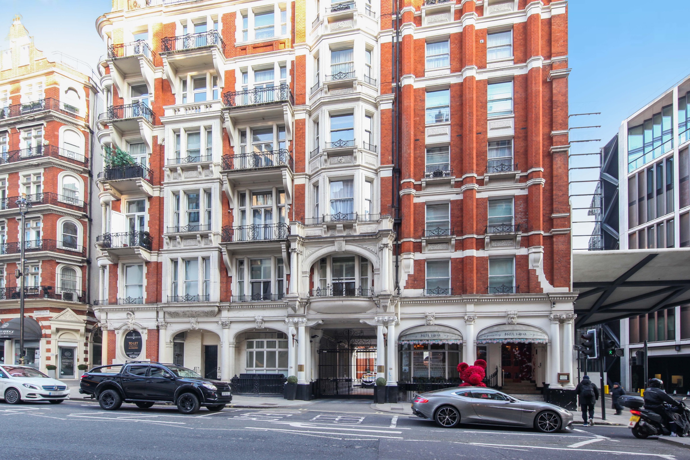 5 bedroom flat for sale 0