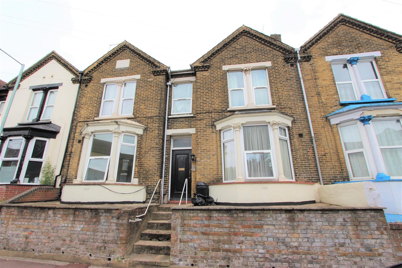 Studio 6, 4 Kingswood Road, Gillingham photo 2