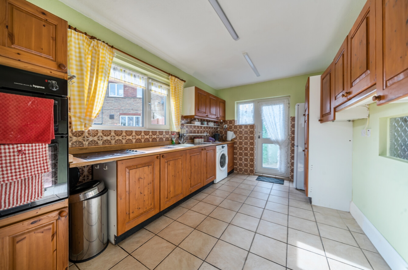 1, Humberston Terrace, Grimsby photo 4