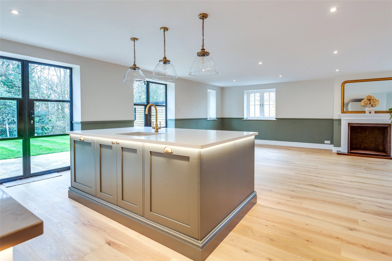 3 bedroom end terrace house for sale 0