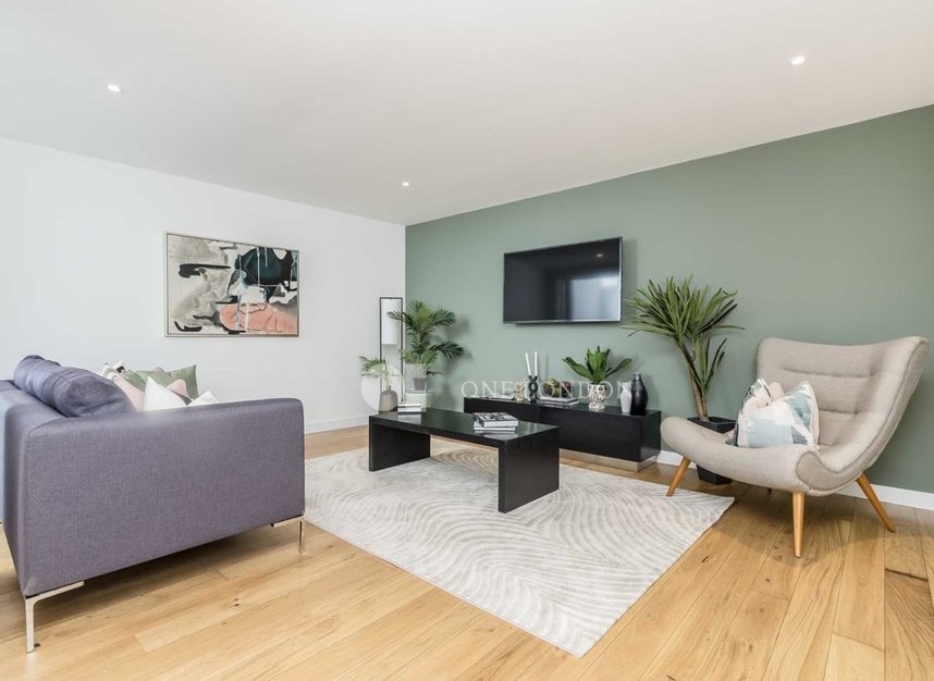 3 bedroom town house for sale 0