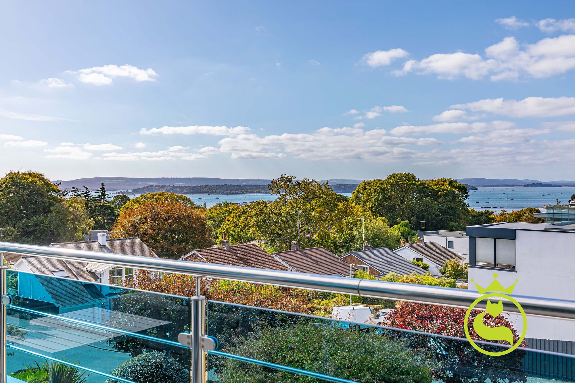 4 bedroom detached house for sale 0