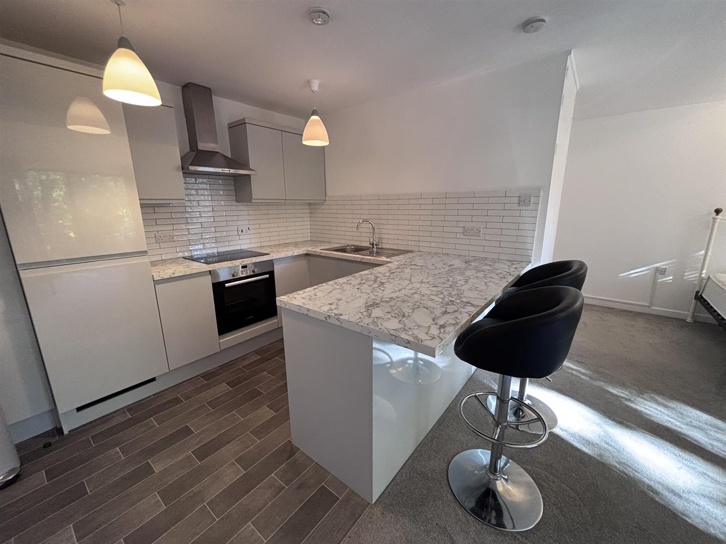 Flat 10, Elm Park Court, Lapwing Lane, Didsbury photo 4