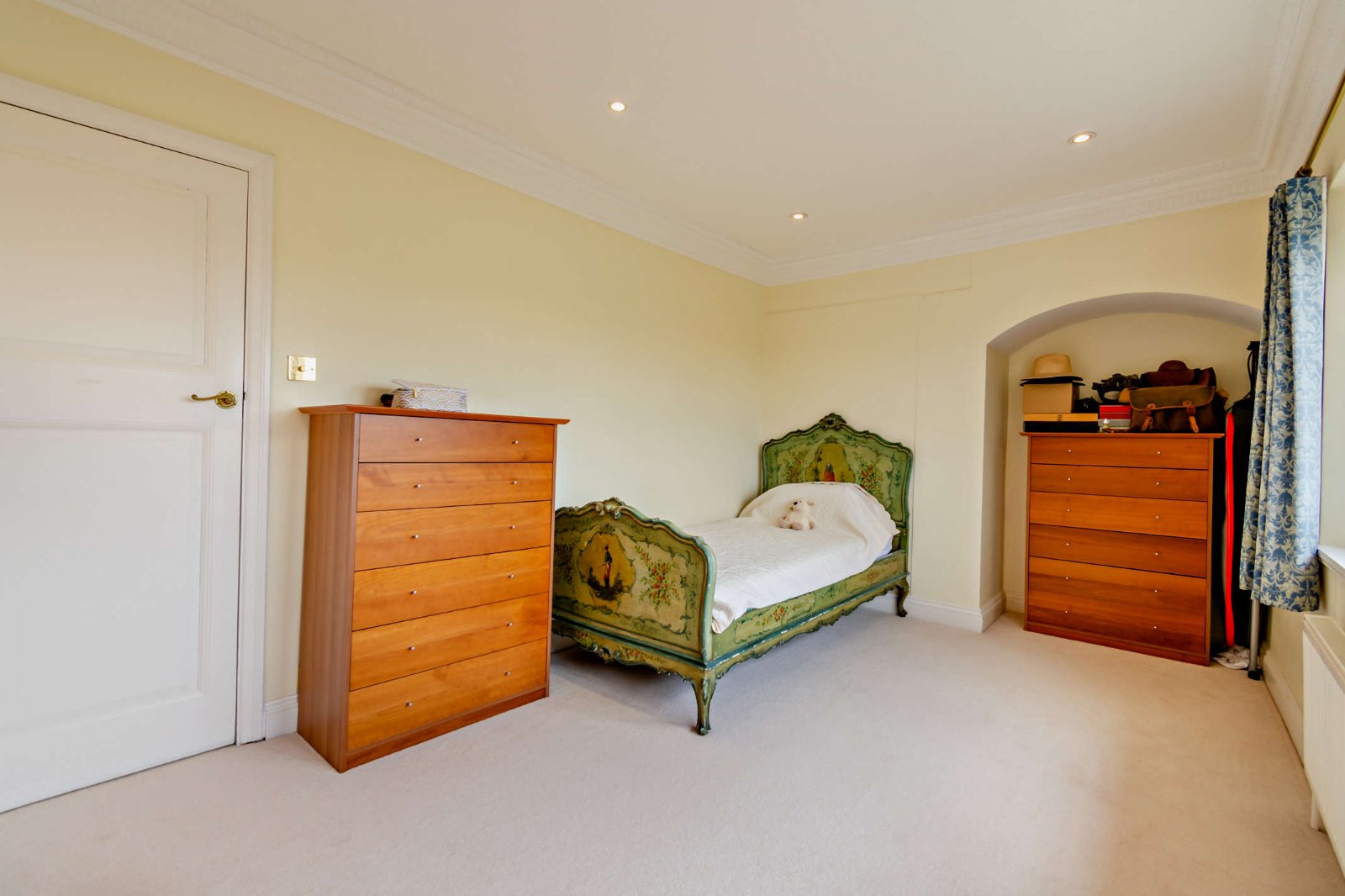 Photos of Tower Hill, Horsham, West Sussex RH13 64596016 PrimeLocation