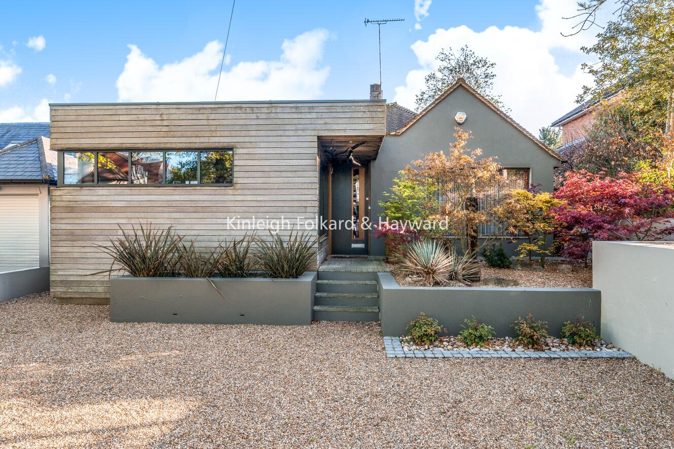 4 bedroom detached house for sale 0