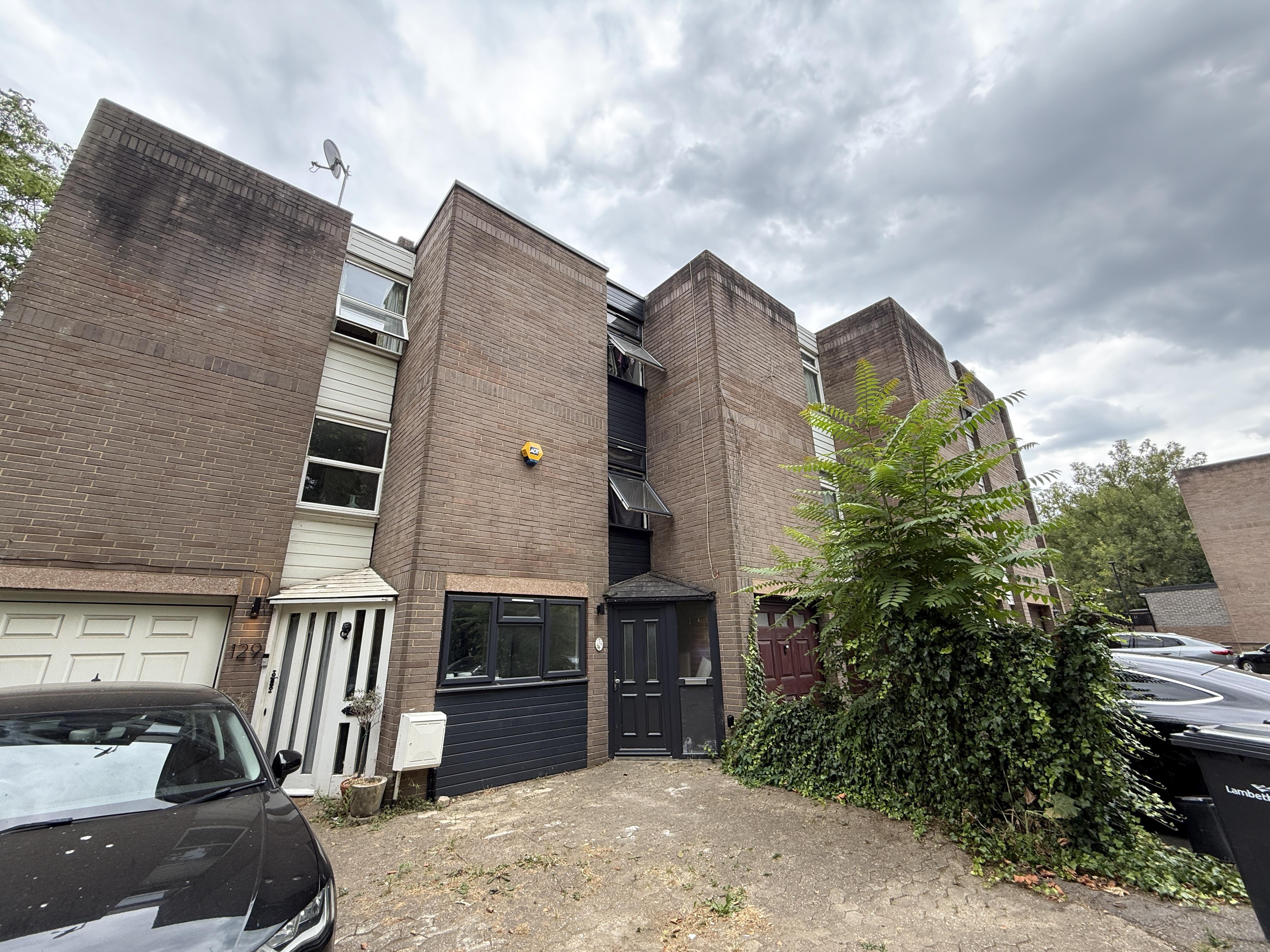 128, Coburg Crescent, London photo 4
