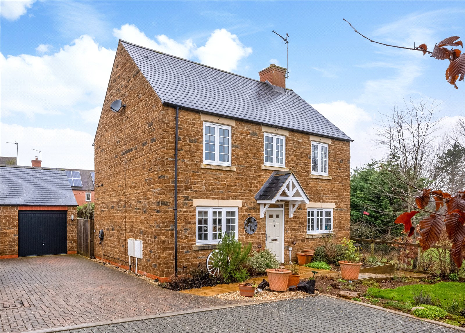 4-bed house on 35, Henge Close, Banbury, £650,000