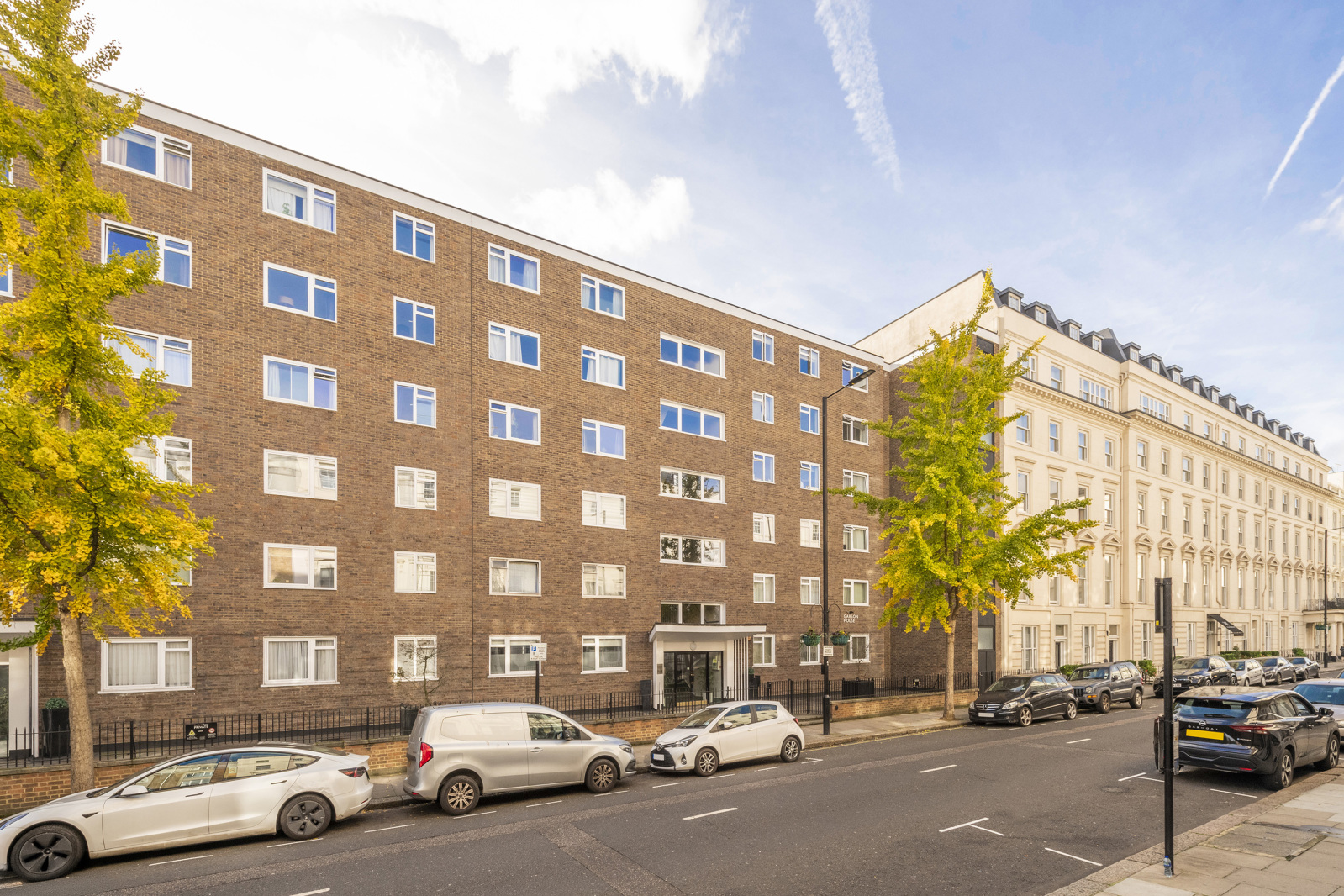 2 bedroom flat for sale 0