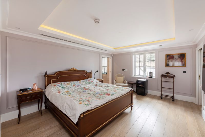 Photos of Chandos Way, Hampstead Garden Suburb NW11 65985216