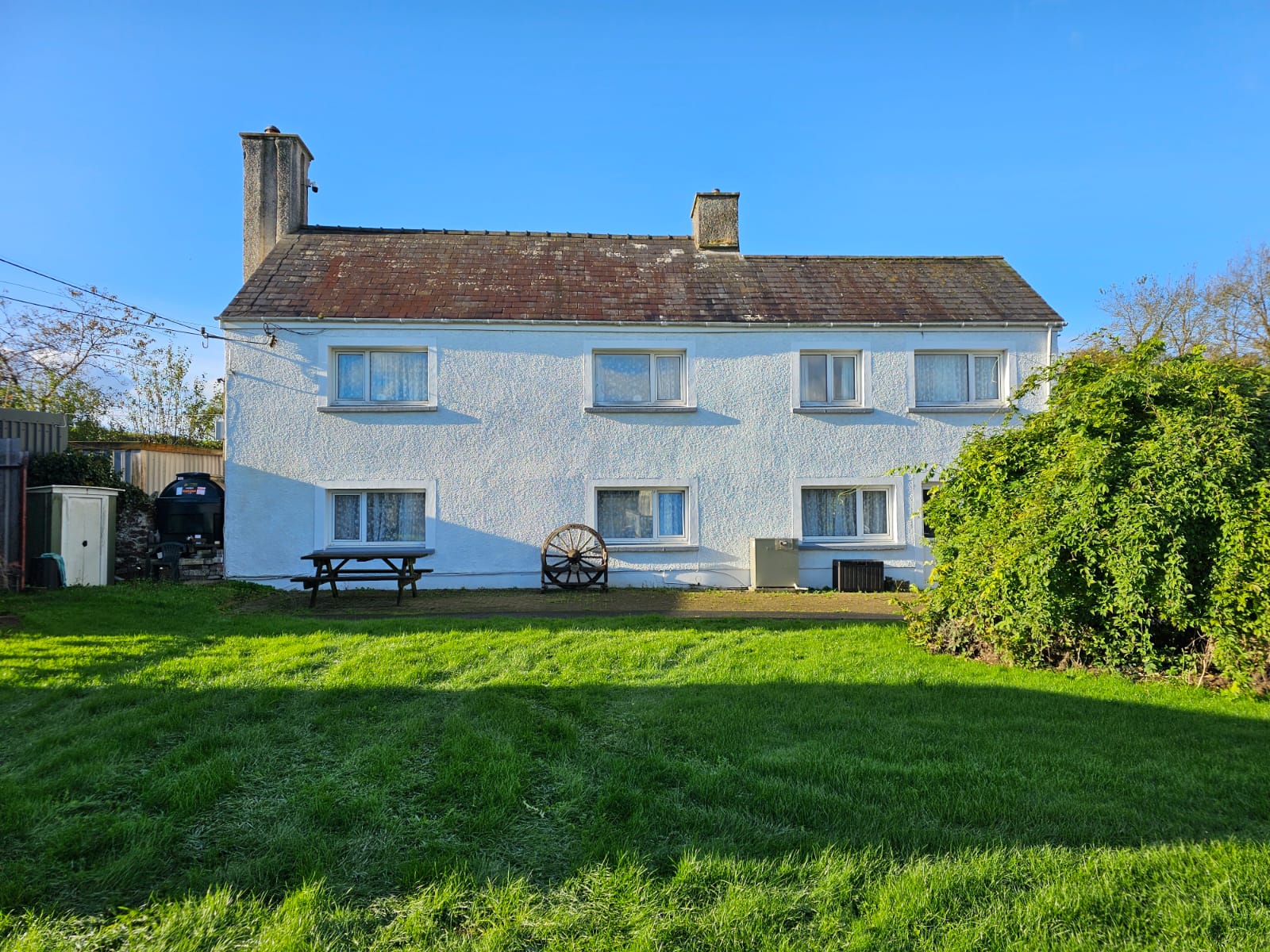 Broadway Caravan Park, Laugharne to Pendine photo 2