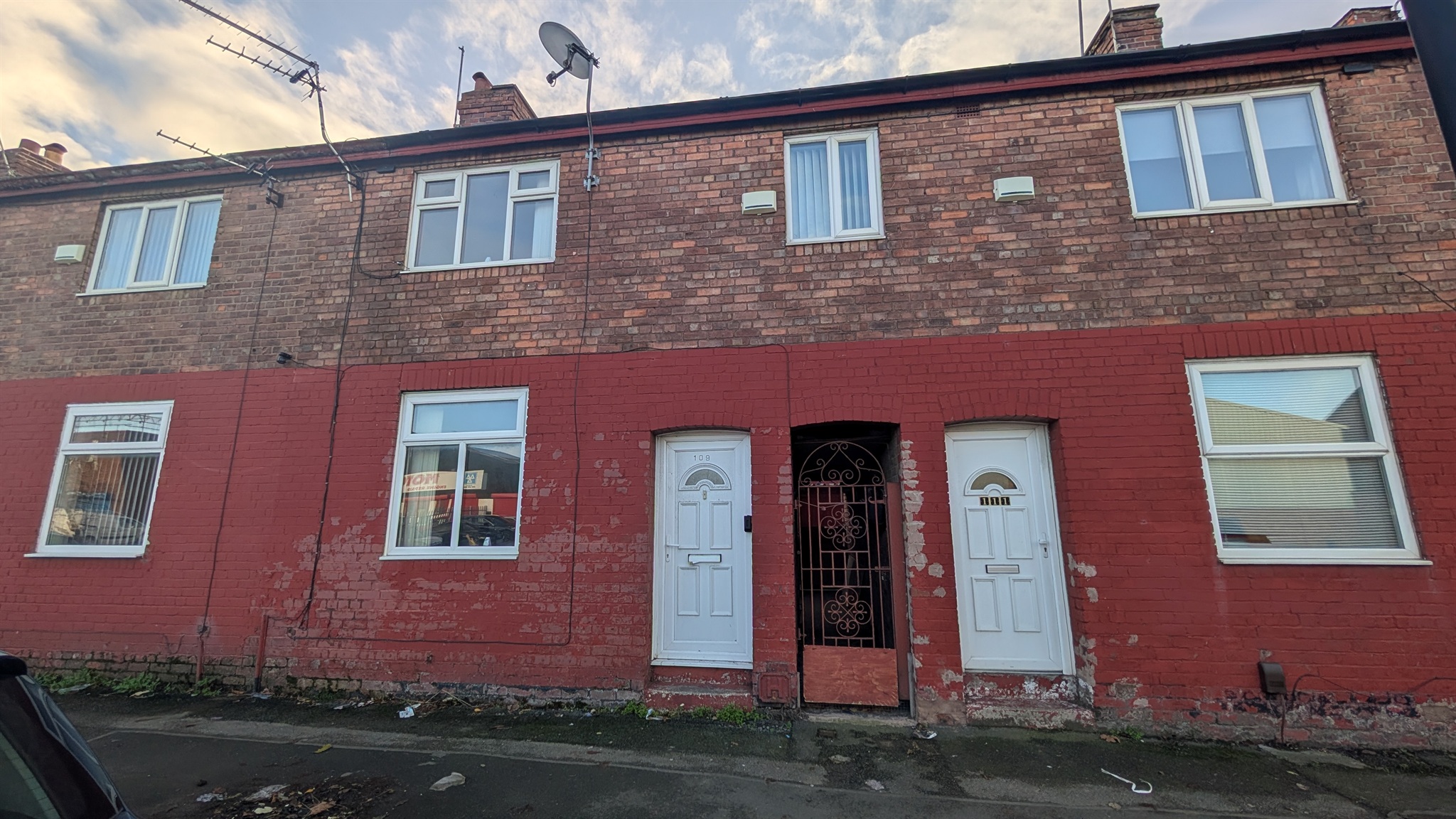 2-bed house on 109, Cleveland Street, Birkenhead, £75,000