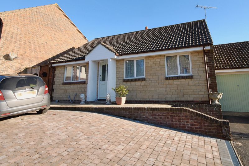 Free property report 16 Frys Close, Portesham, DT3 4LQ Chimnie