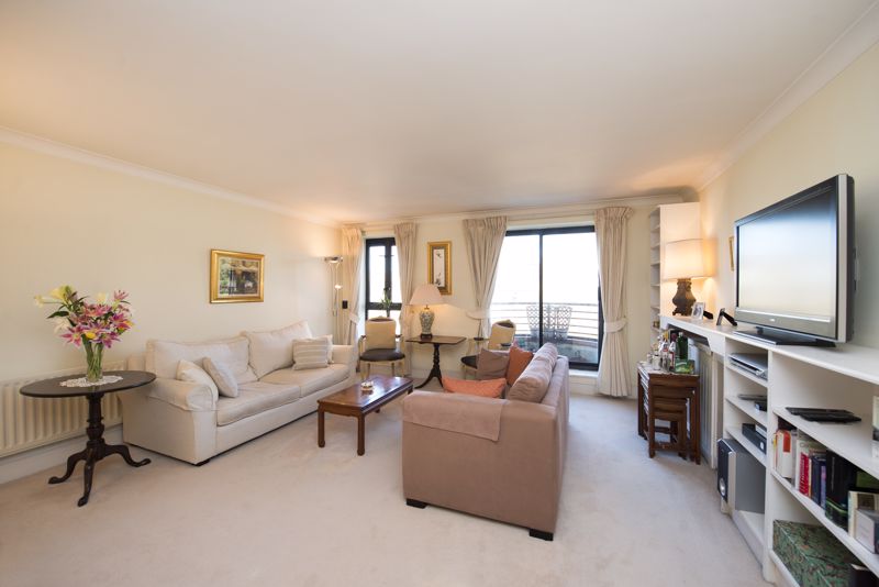 2 bedroom flat for sale 0