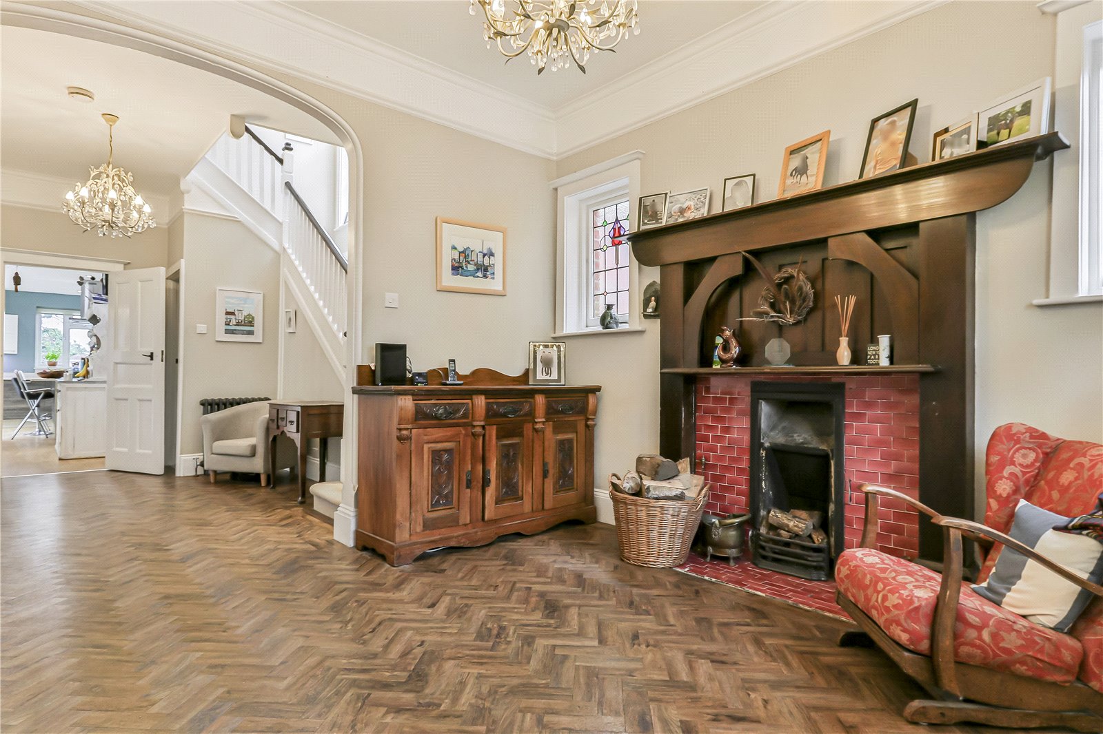 5 bedroom detached house for sale 0