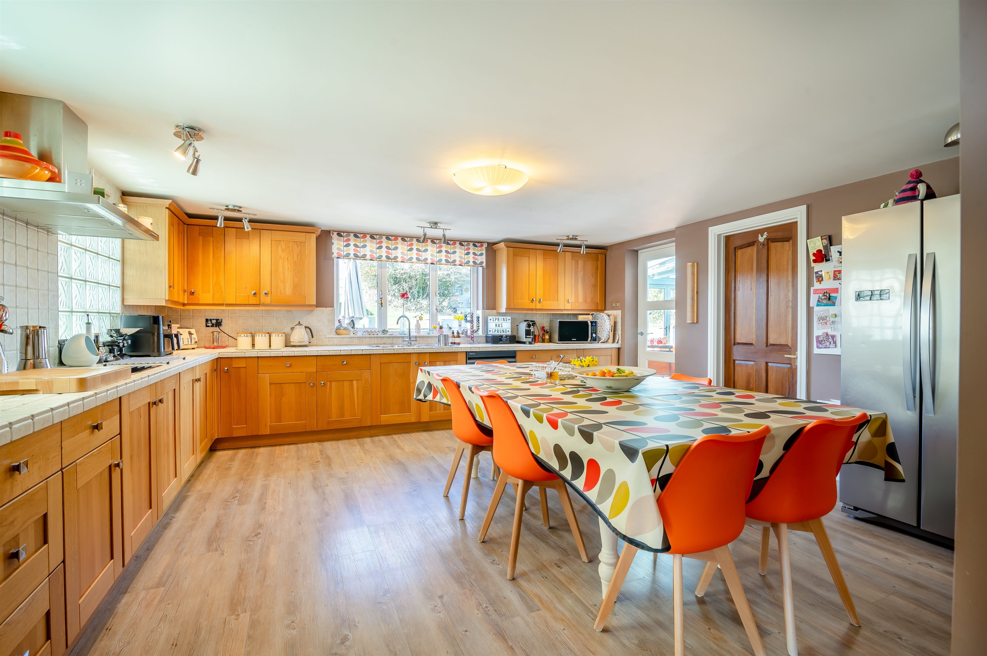 5 bedroom detached house for sale 0