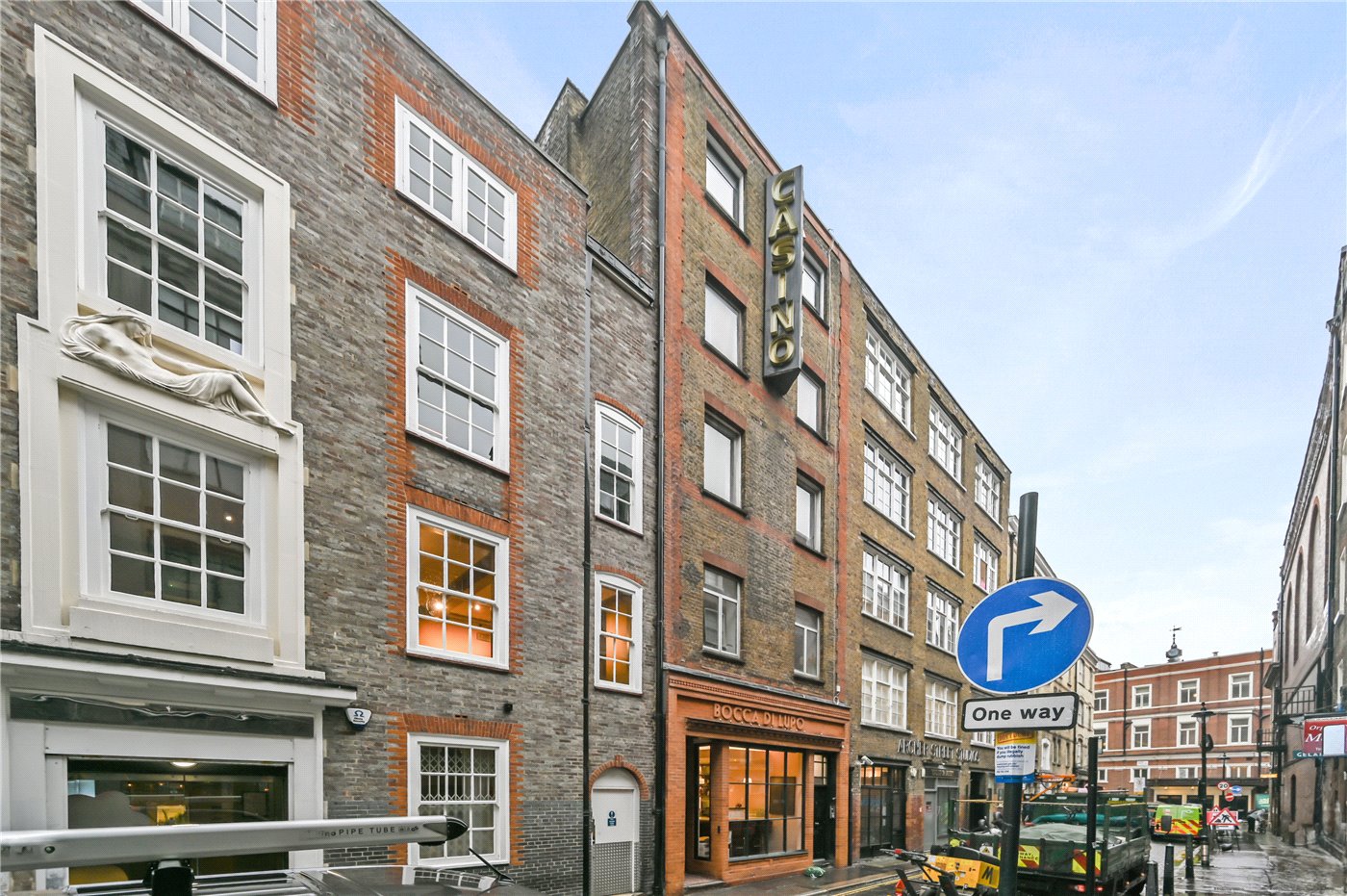 2 bedroom new flat for sale 0