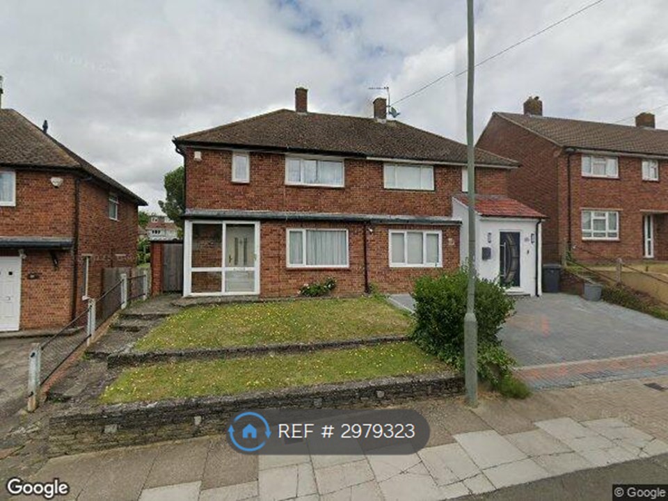 Petten Grove, Orpington photo 2