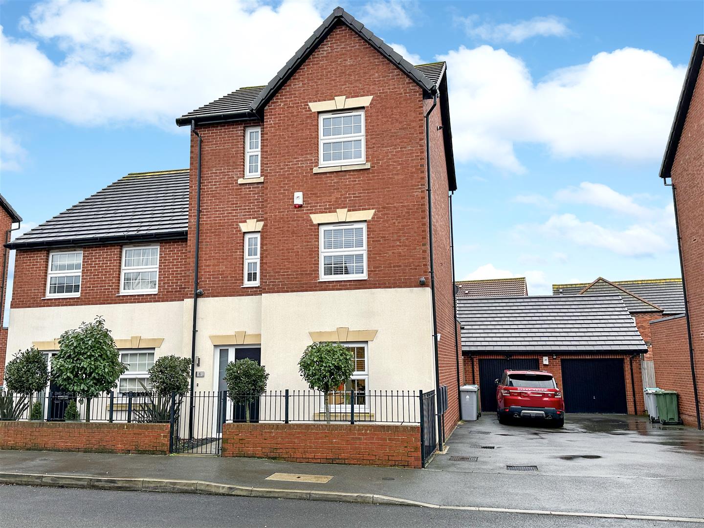 4-bed semi-detached on 6, Marleston Lane, Newark, £290,000