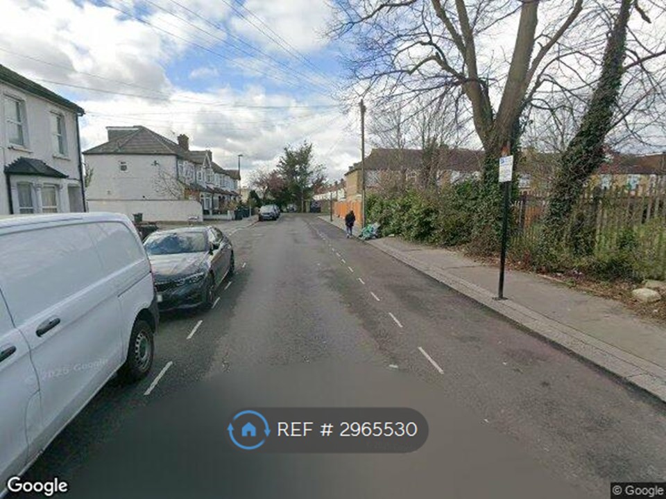 Meadow View Road, Thornton Heath photo 2
