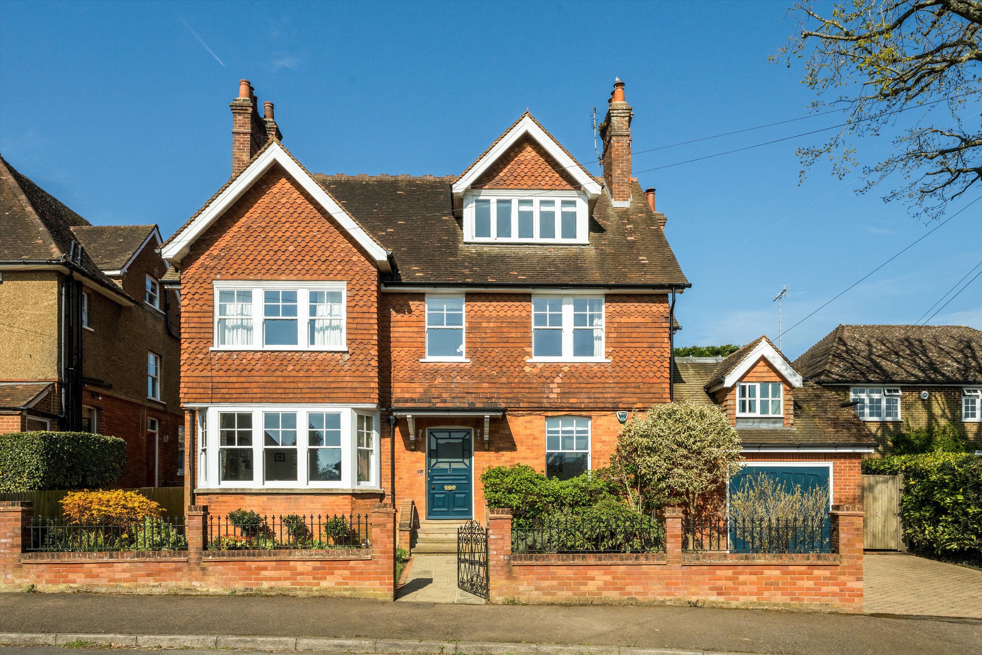 3 bedroom new flat for sale