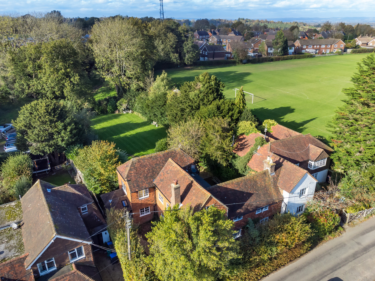 3 bedroom mews house for sale in London The Luxury