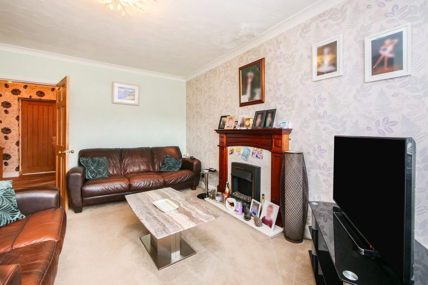 14, Scawton Avenue, York photo 4
