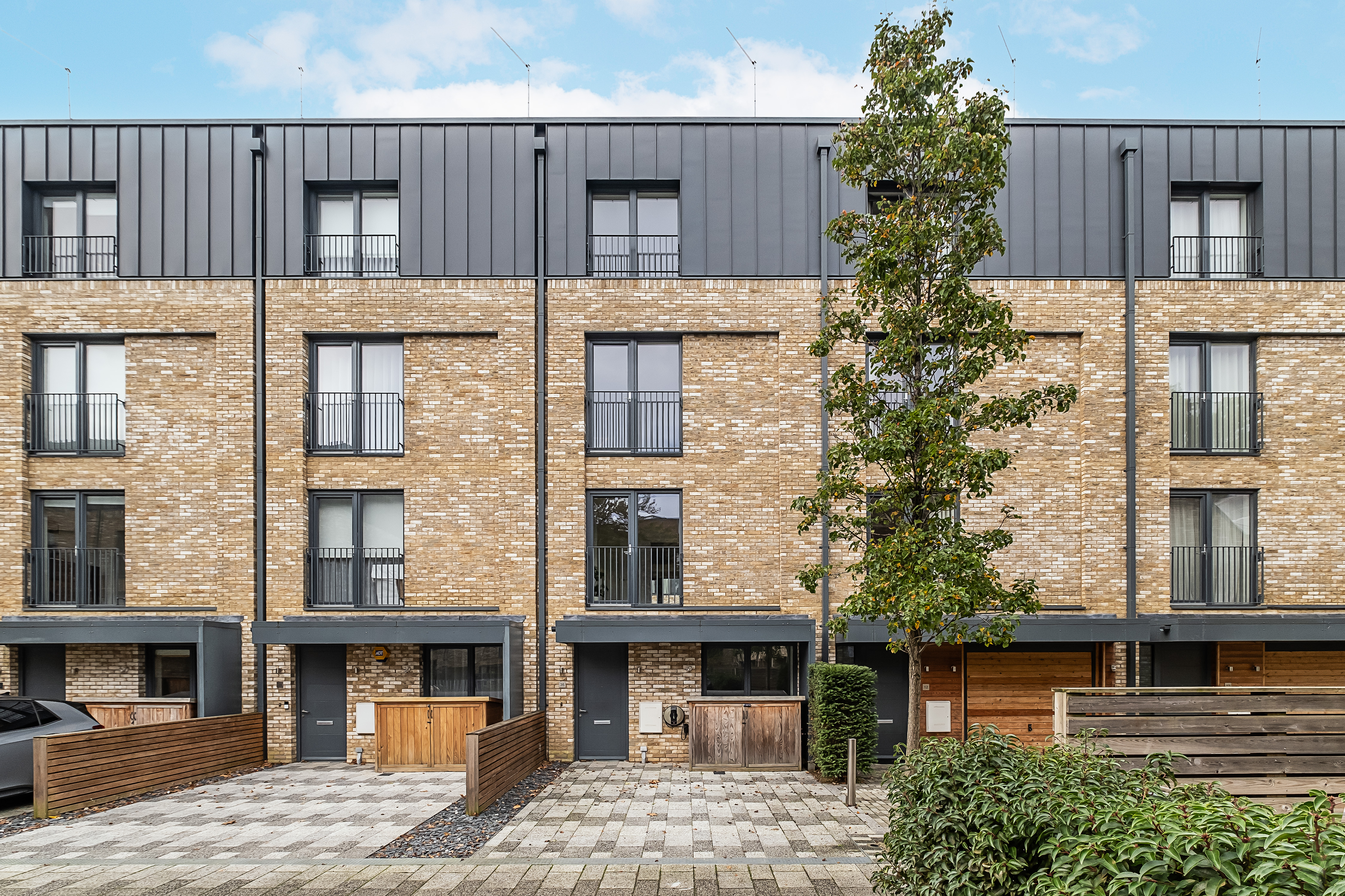 5 bedroom terraced house for sale 0