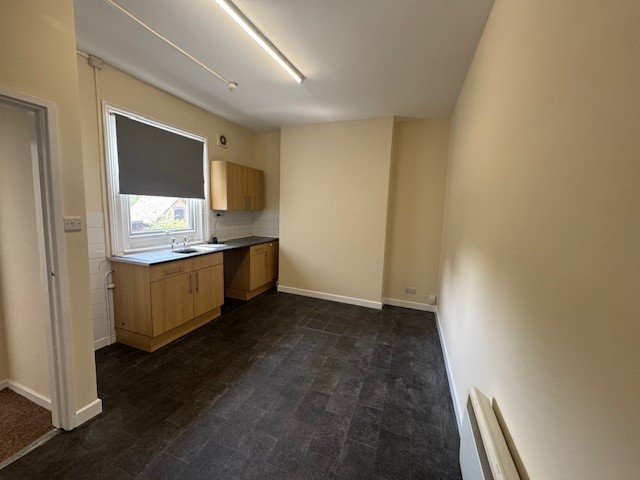 28 Mill Bank, Telford photo 5