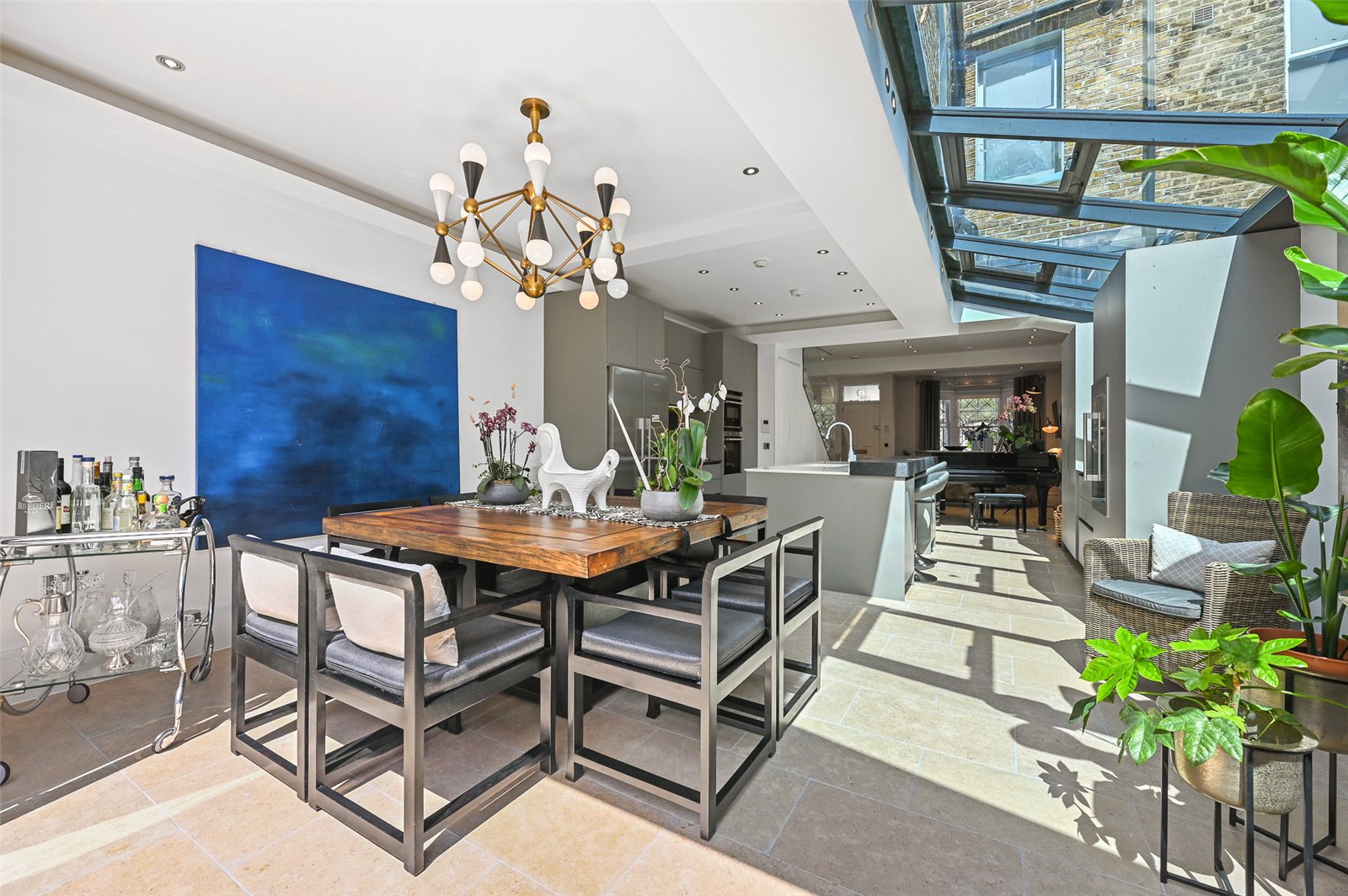 4 bedroom end terrace house for sale 0