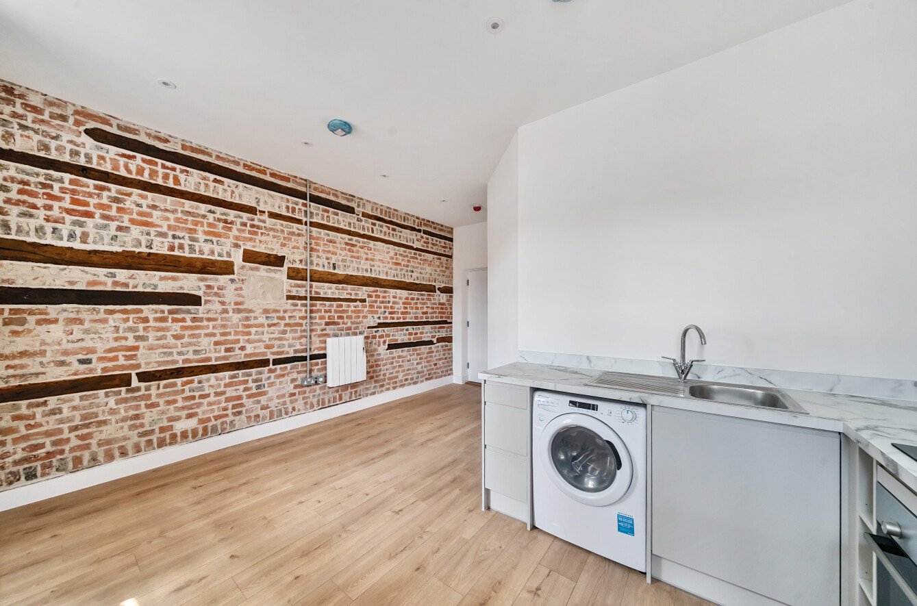 Flat 13, Governors Residence,, Staple Gardens, Hampshire photo 4