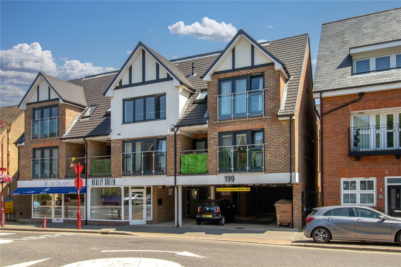 2-bed flat on 5, 199 Watling Street, Hertfordshire, £1,800/mo