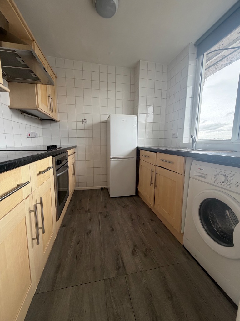 2/5, 1618, Great Western Road, Glasgow photo 5
