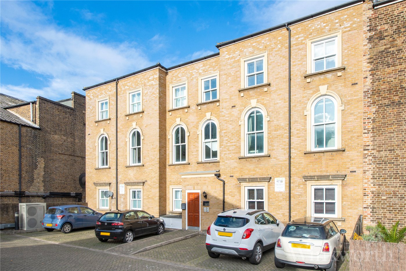 8 Hamlet House, 9, London Road, London photo 2