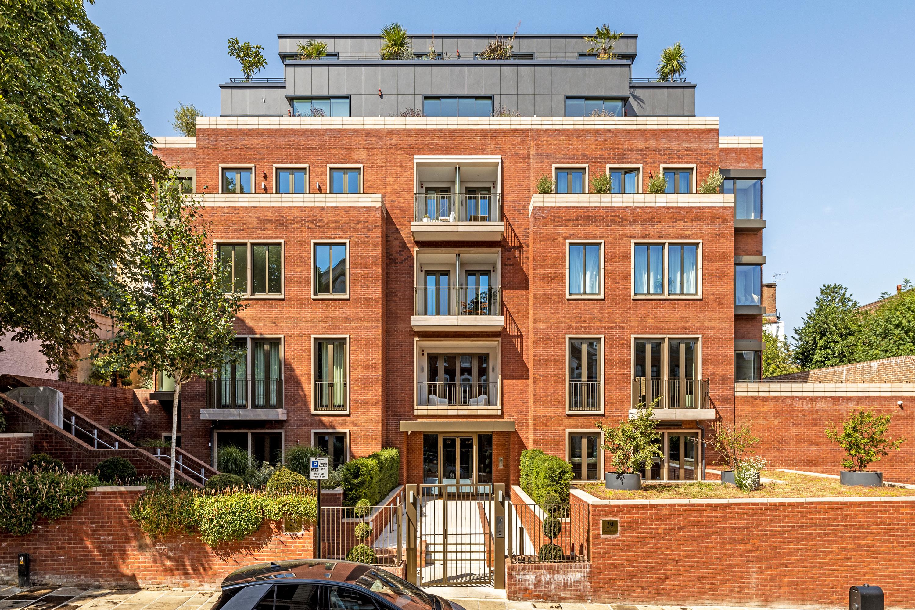 2 bedroom new flat for sale 0