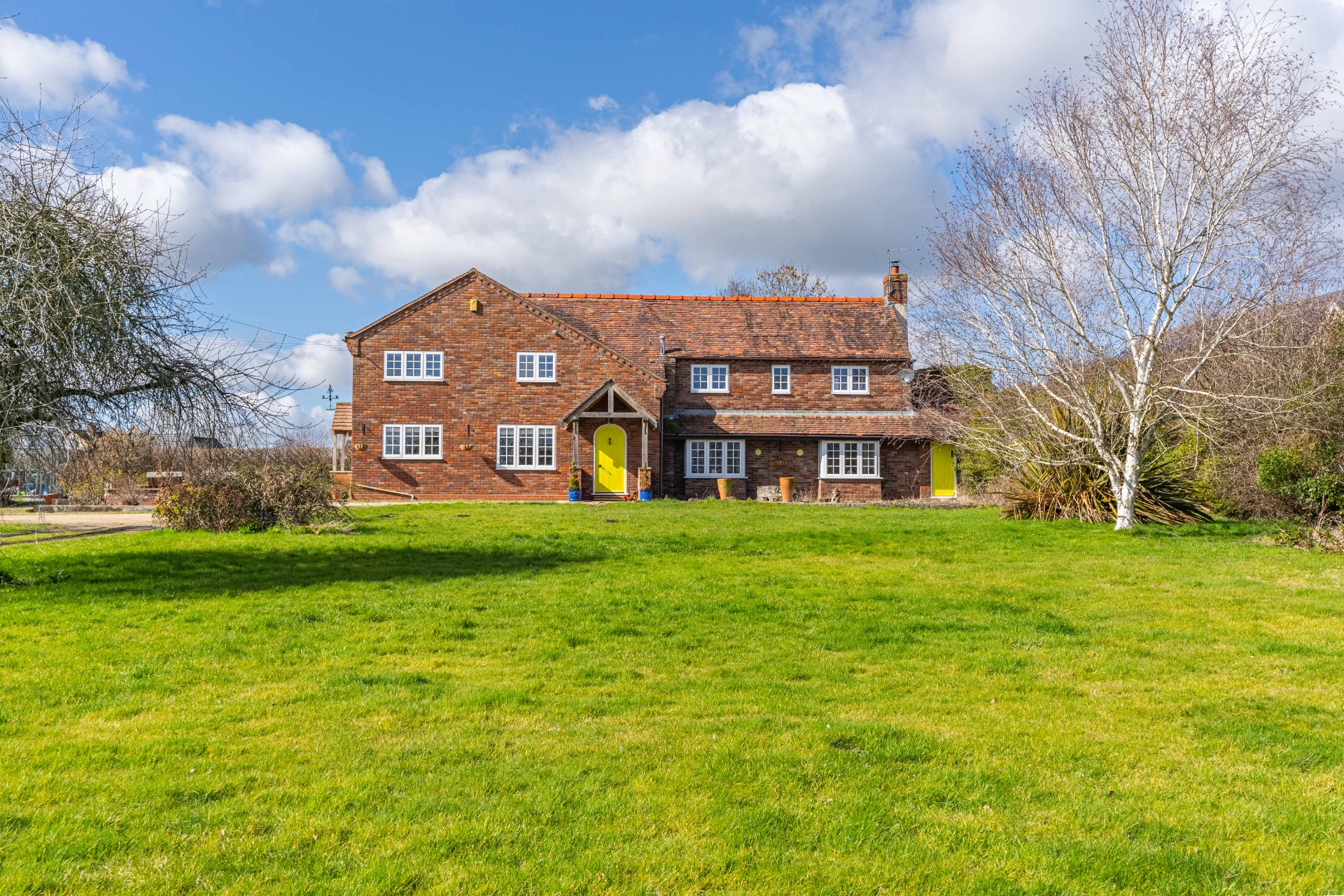 Photos of Brickyard Lane, Drakes Broughton, Pershore WR10 64342332