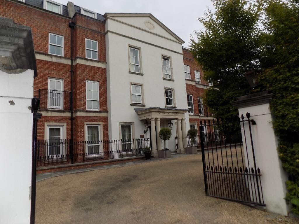 Photos of Bloomsbury Mansions, Widmore Road, Bromley BR1 55063971