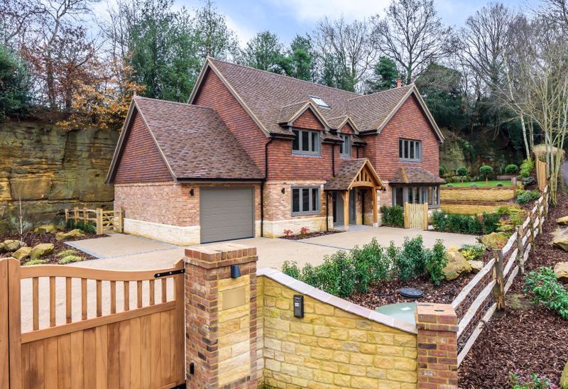 Photos of Reynolds Lane, Southborough, Tunbridge Wells TN4 60458204