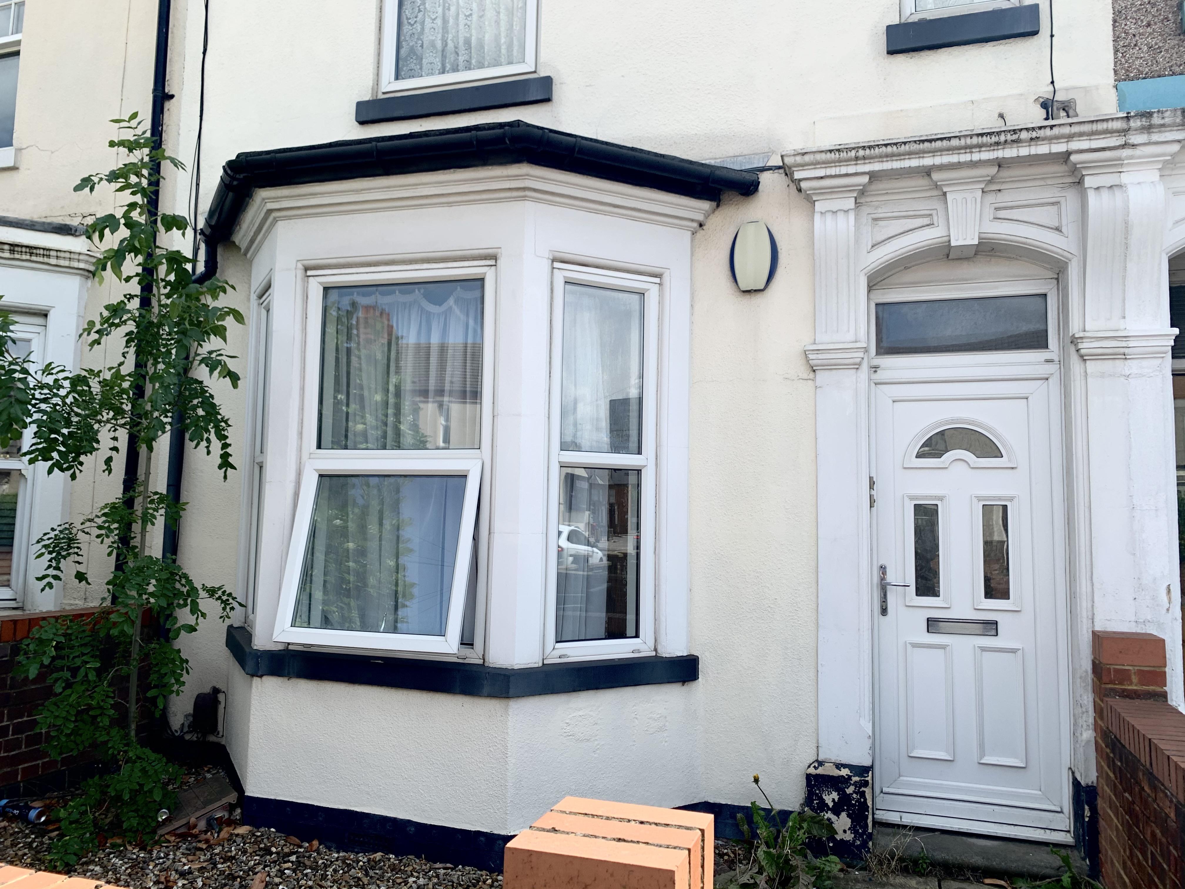 31B, Northampton photo 2