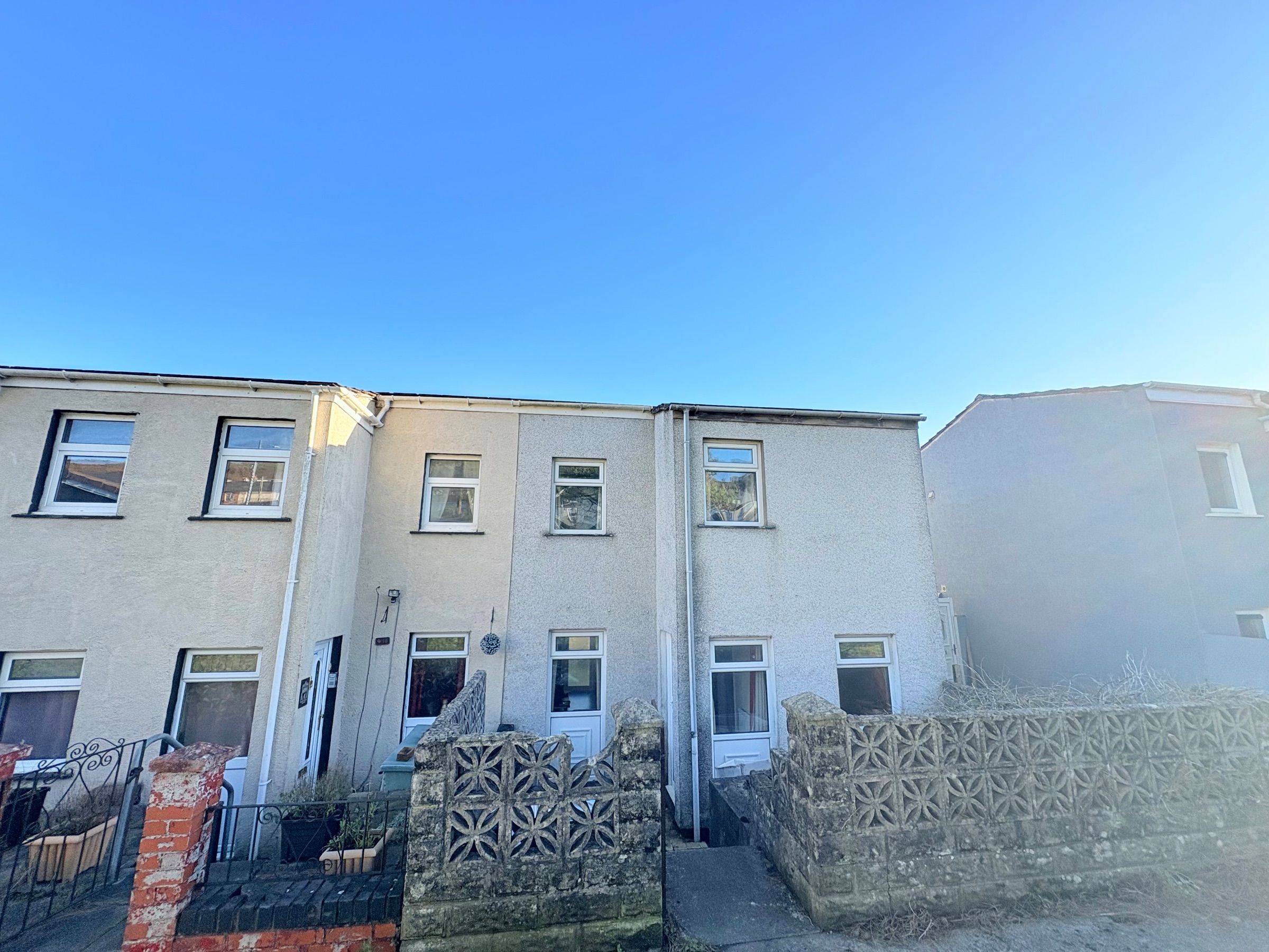 12 Dan-yr-Heol, Bridgend photo 2