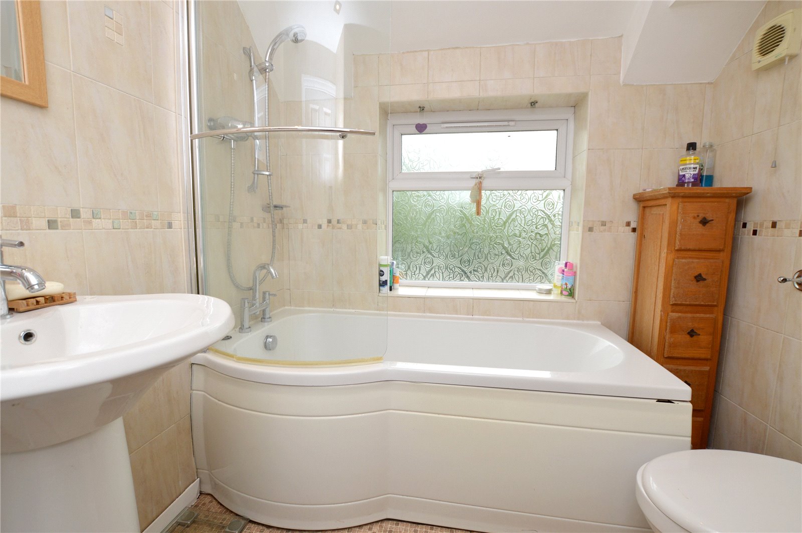 Photos of Troydale Lane, Pudsey, West Yorkshire LS28 - 61754933 ...