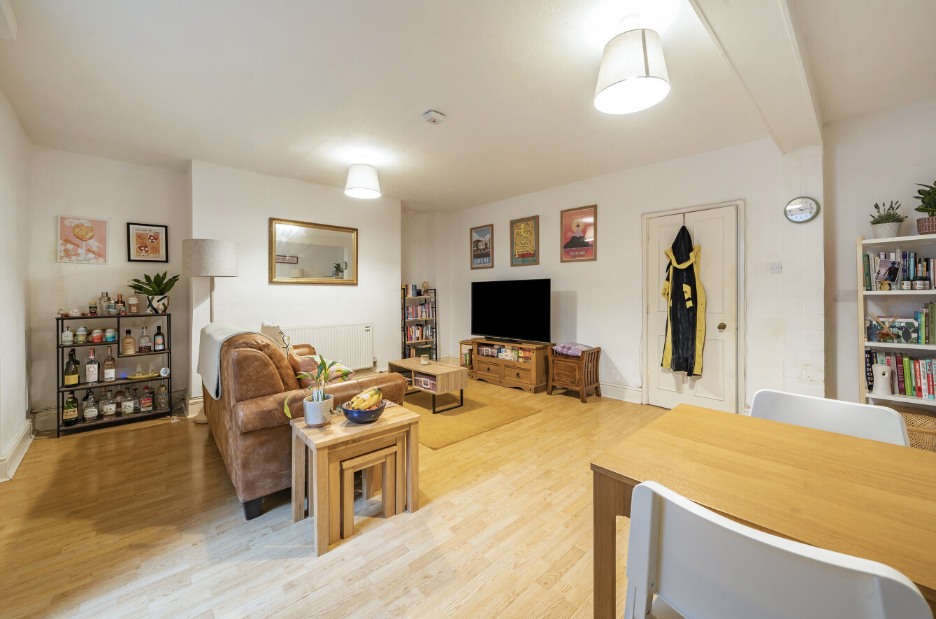 29a,, Hewlett Road, Gloucestershire photo 4