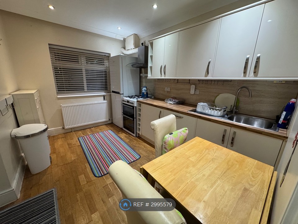 Leesons Hill, Orpington photo 5
