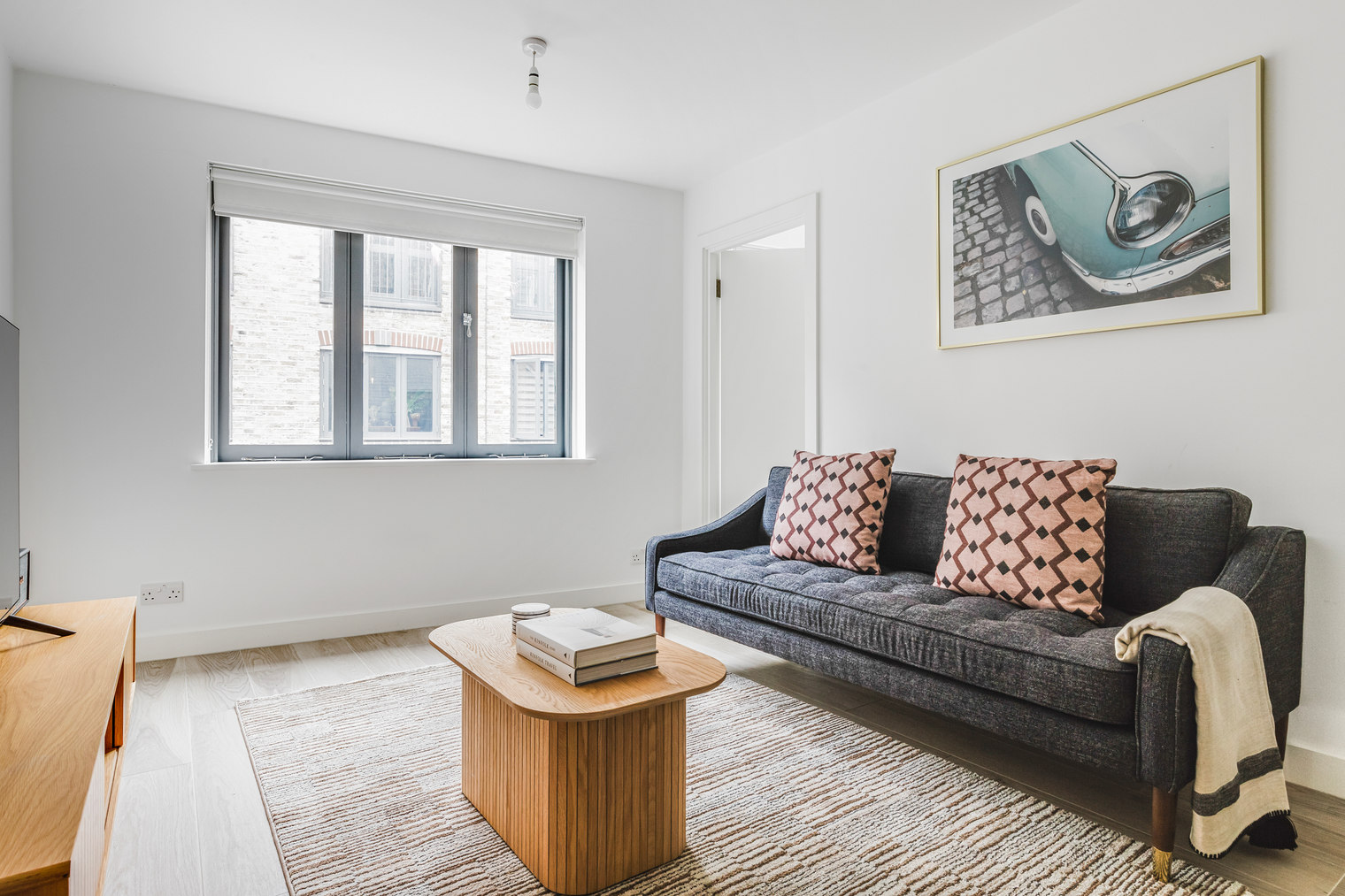 1, Warren Mews, London photo 2