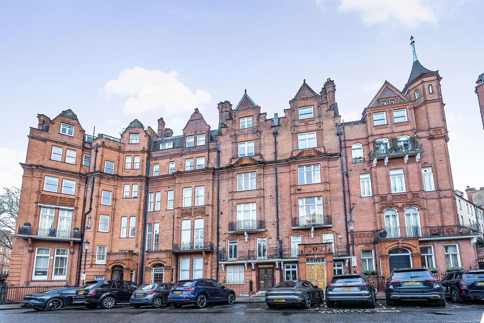 Hans Place, Knightsbridge photo 2